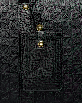 NIKE公式】ジョーダン モノグラム ダッフルバッグ (25L).オンライン